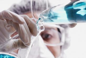 癌症个性化治疗：削弱肿瘤靶向治疗药物的耐药性