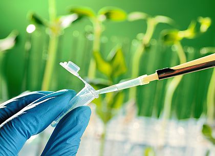 新型纳米RNA抗癌药物，多靶点击毁癌中之王